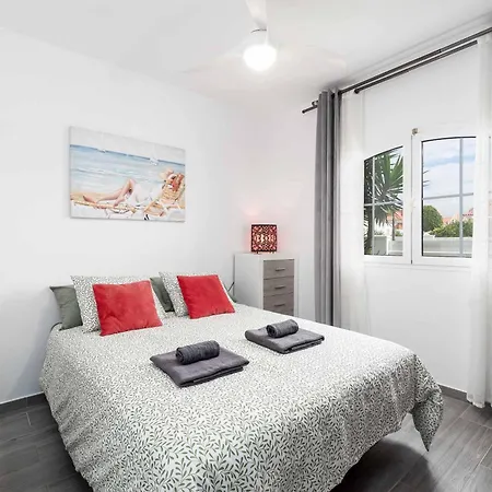 Serenity Caleta Willa *