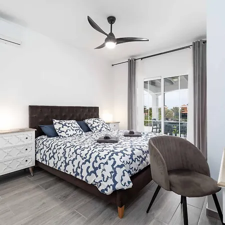 Vila Serenity Caleta *