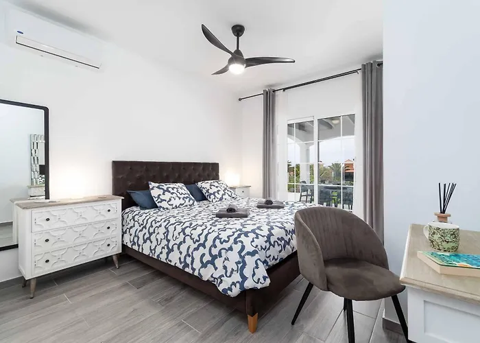 Willa Serenity Caleta *