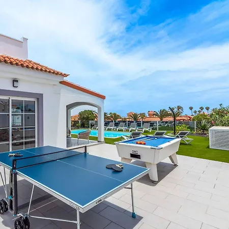 Serenity Caleta Villa *