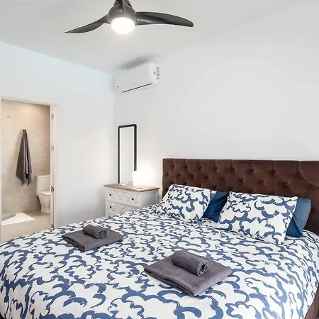 Serenity Caleta Villa *