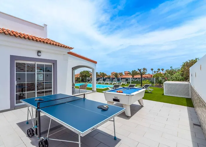 Serenity Caleta Villa *