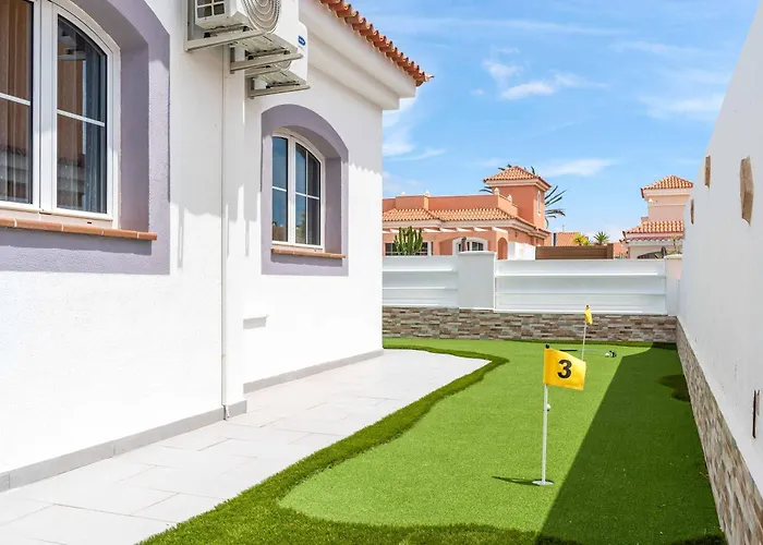 Serenity Caleta Villa